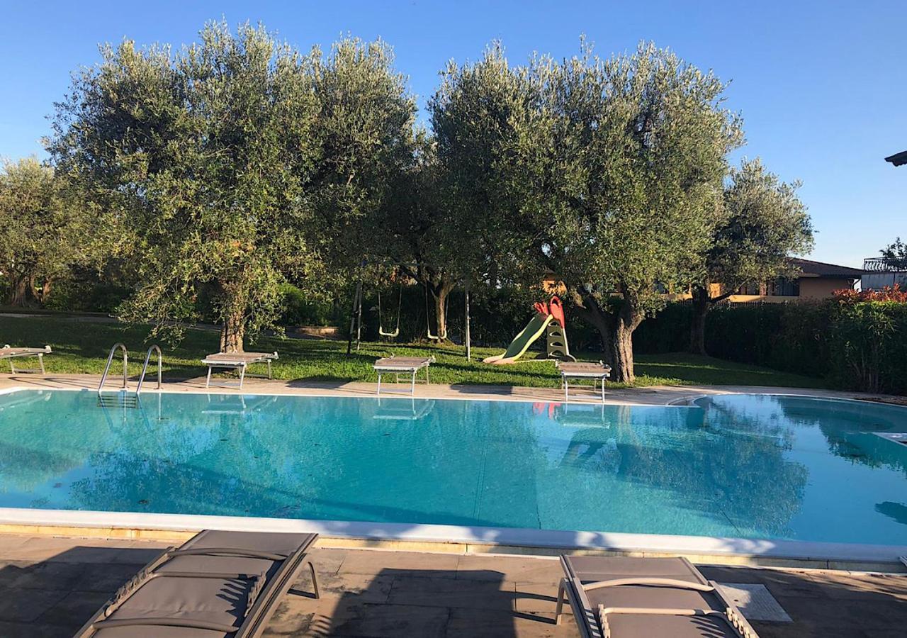 Villa Elena Appartamento In Villa Montinelle Exterior photo